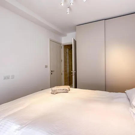 Designer 2br With Stunning Views In St Pauls By 360 Estates Apartamento St. Paul's Bay