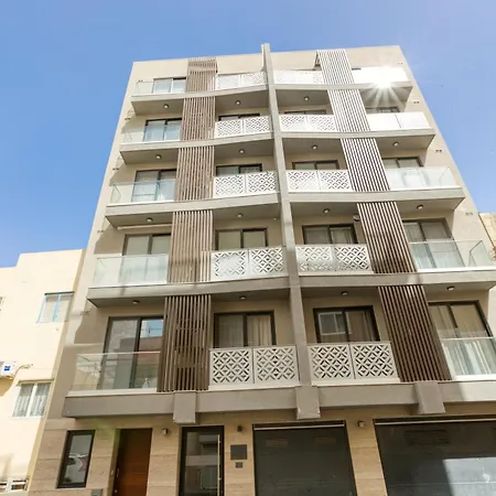 Designer 2br With Stunning Views In St Pauls By 360 Estates Apartamento St. Paul's Bay