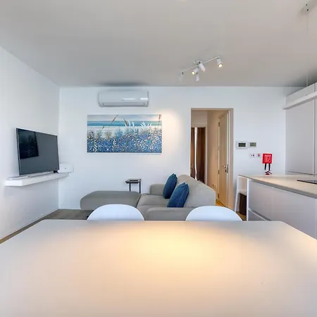 Designer 2br With Stunning Views In St Pauls By 360 Estates * St. Paul's Bay