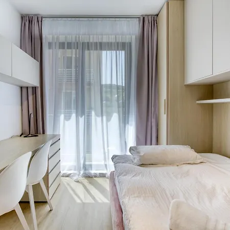 Designer 2br With Stunning Views In St Pauls By 360 Estates *