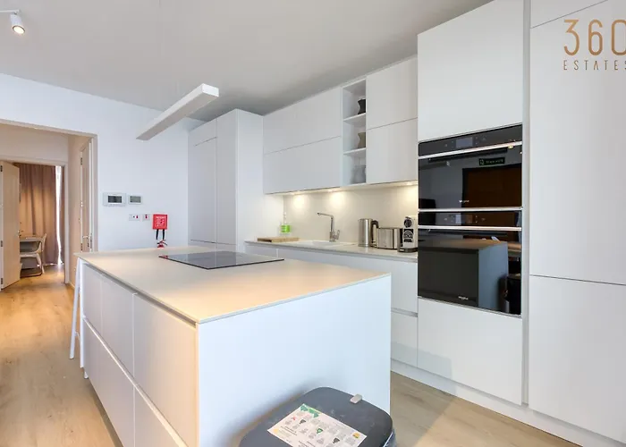 Designer 2br With Stunning Views In St Pauls By 360 Estates * St. Paul's Bay