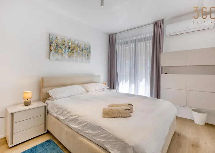 Appartamento Designer 2br With Stunning Views In St Pauls By 360 Estates