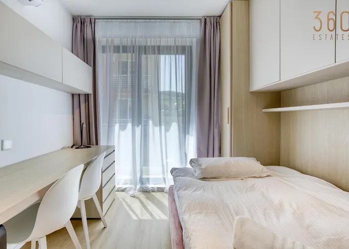 Designer 2br With Stunning Views In St Pauls By 360 Estates *