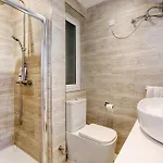 Designer 2br With Stunning Views In St Pauls By 360 Estates